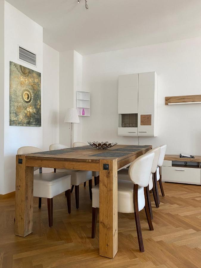 Grosszuegiges Apartment Mit Blick Zur Frauenkirche ドレスデン エクステリア 写真